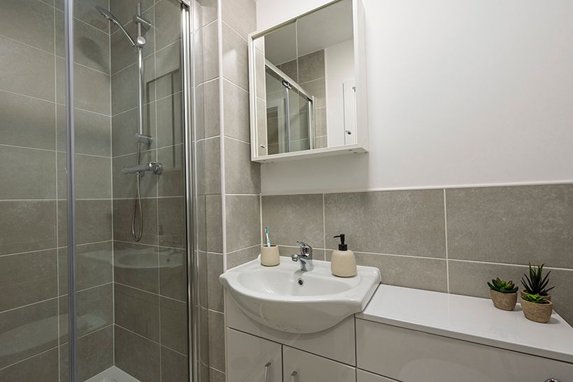 Property photo 3 of 6