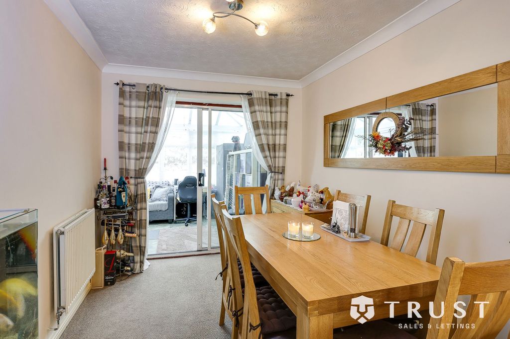 Additional image 6 of 3 bed detached house for saleGreenfields, Heckmondwike WF16