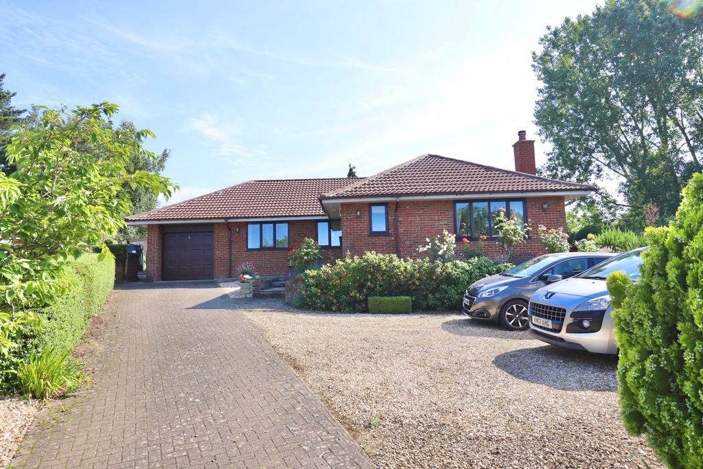 Property photo 1 of 24