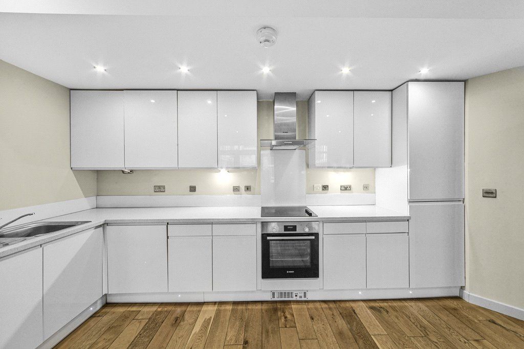 Property photo 3 of 18 Picture No. 10