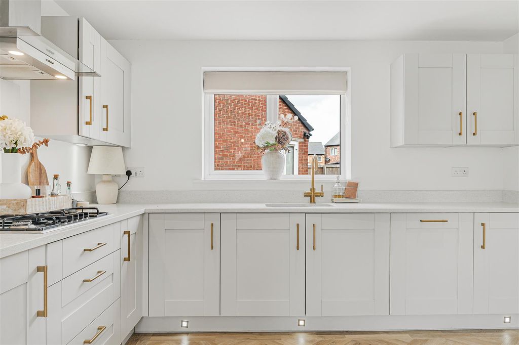 Property photo 3 of 31 Gh_27Foxrd-26.Jpg
