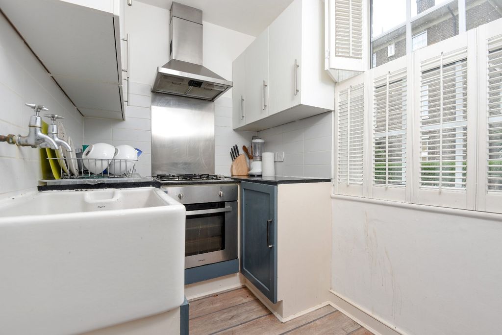 Property photo 2 of 6 Picture No. 09