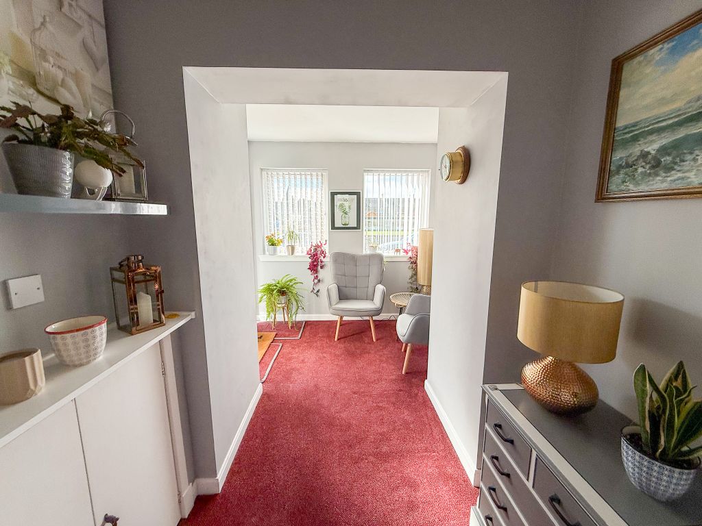 Property photo 3 of 26