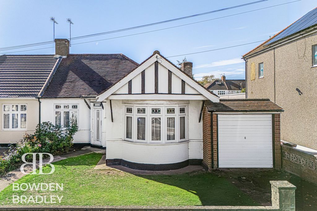Property photo 1 of 23