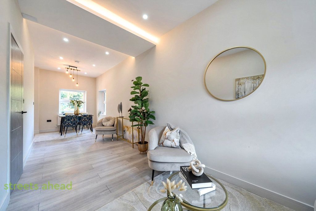 Property photo 1 of 15 8Dd472A0-E83d-45E...