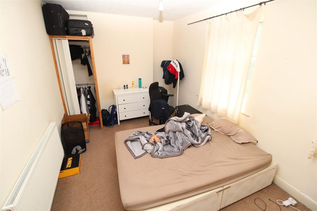 Additional image 5 of Room to rentBroadway, Pontypridd CF37