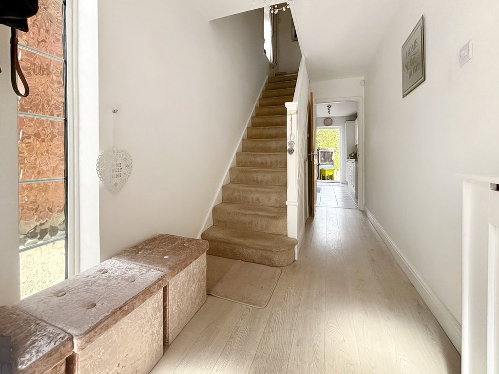Property photo 2 of 13 Hallway