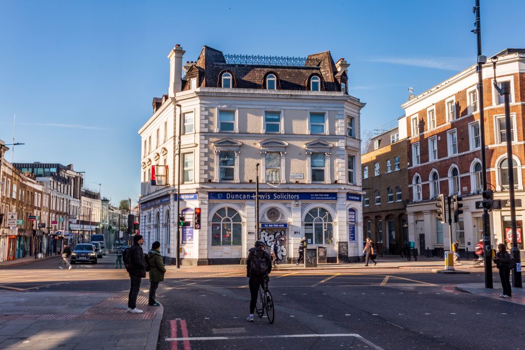 Property photo 1 of 6