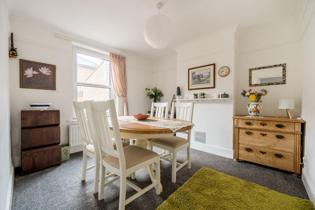 Property photo 1 of 16 1386383-24-69297Bb1d5c59-Arw.Jpg