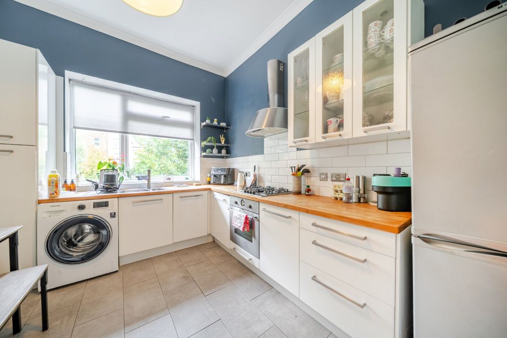 Property photo 2 of 11 Picture No. 07