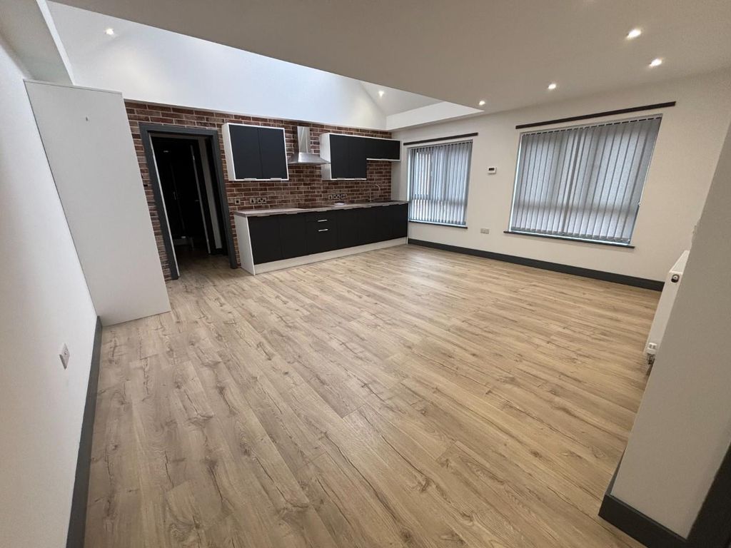 Property photo 1 of 6 Image00003.Jpeg