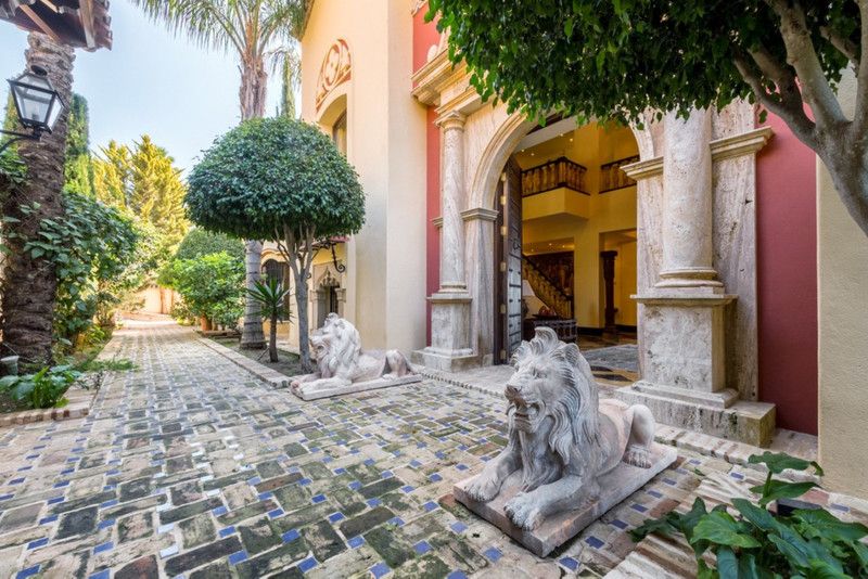 Property photo 3 of 16