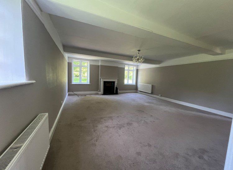Property photo 2 of 12 Picture No. 13