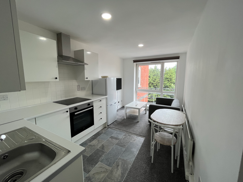 Property photo 2 of 5