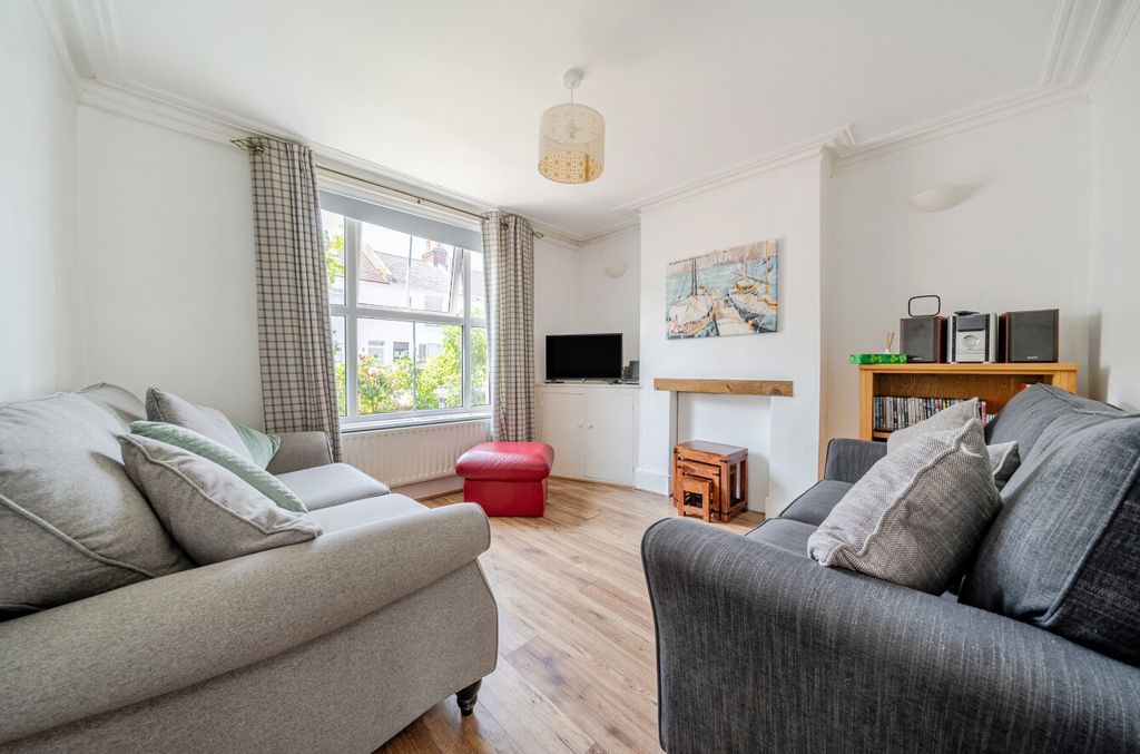 Property photo 2 of 12 1494916-1-6A5B8c4...