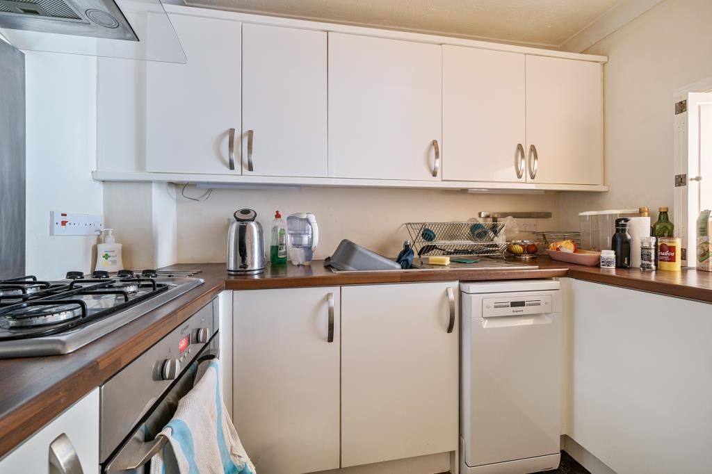 Property photo 2 of 22 Kitchen