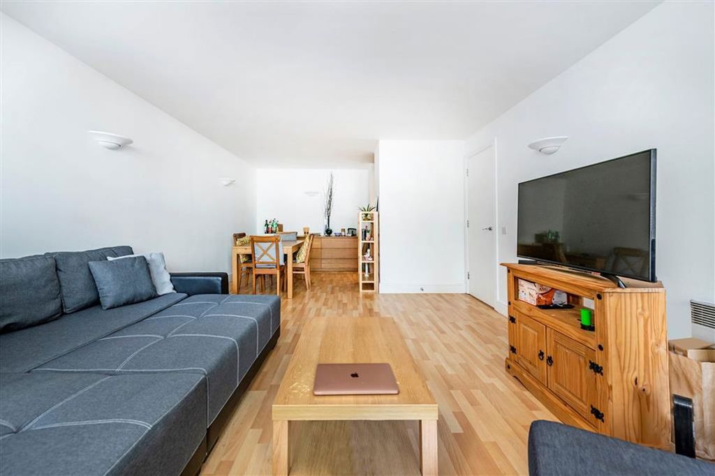 Property photo 2 of 7