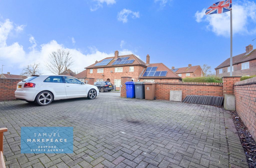 Property photo 2 of 22 Gallery