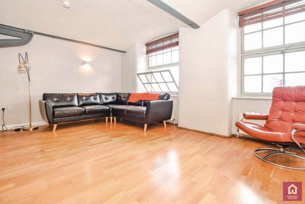 Property photo 3 of 18 Picture No. 31