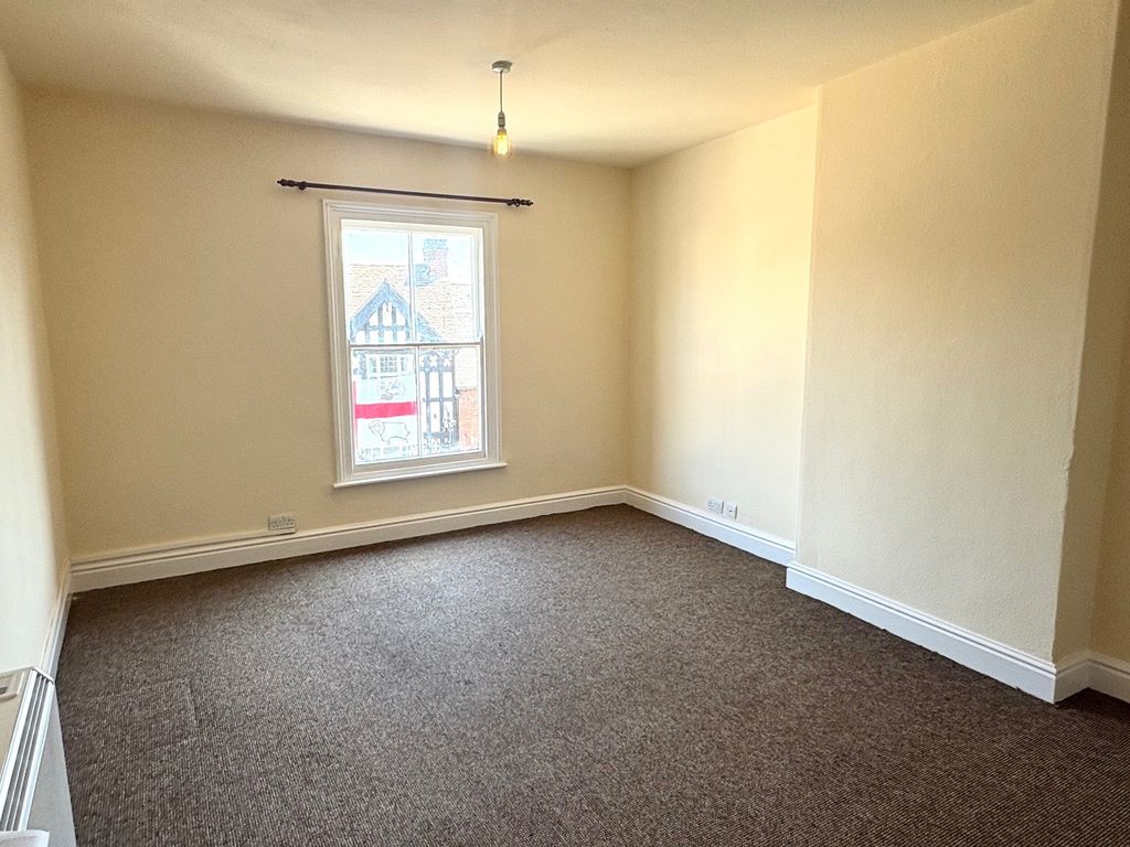 Property photo 2 of 5 Sitting Room