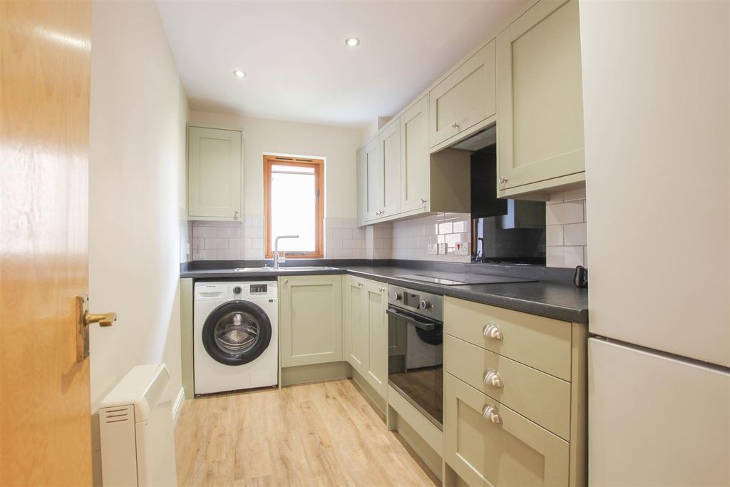 Property photo 2 of 12 Img_0249.Jpg