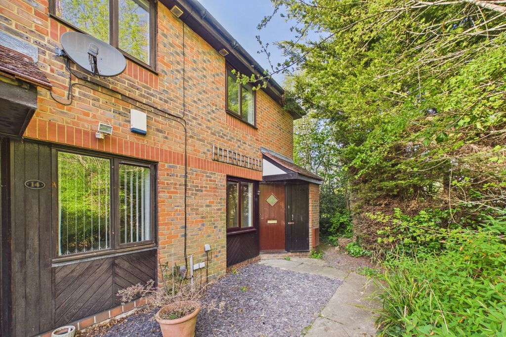 Property photo 1 of 10 Picture No. 13