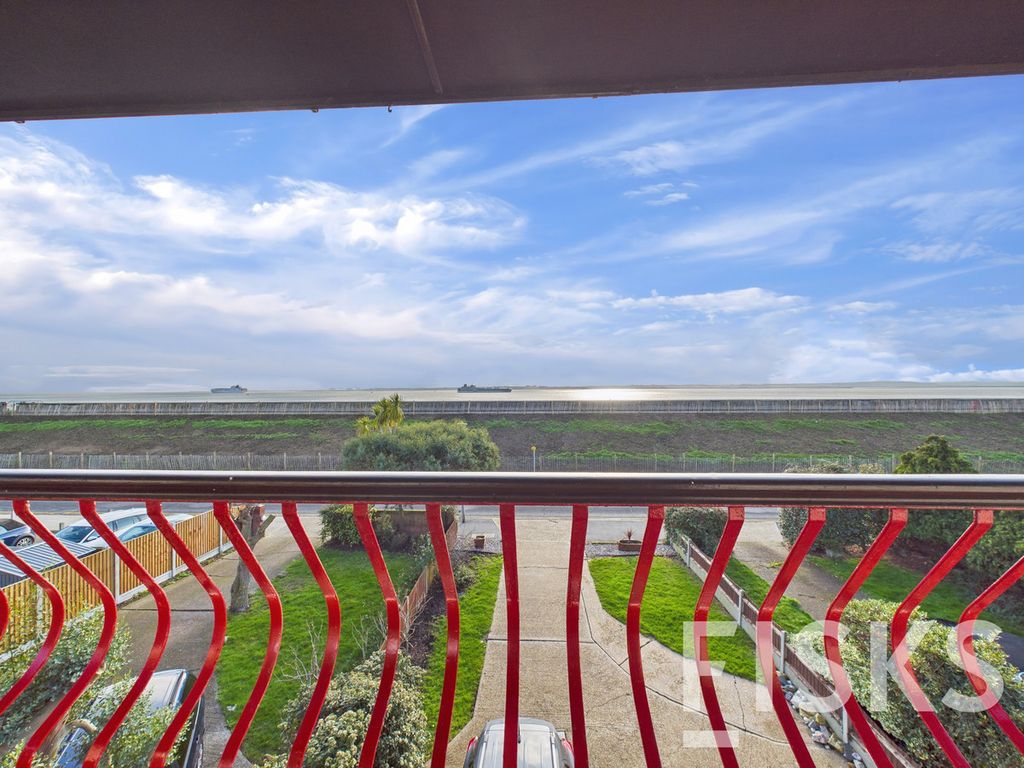 Property photo 2 of 29