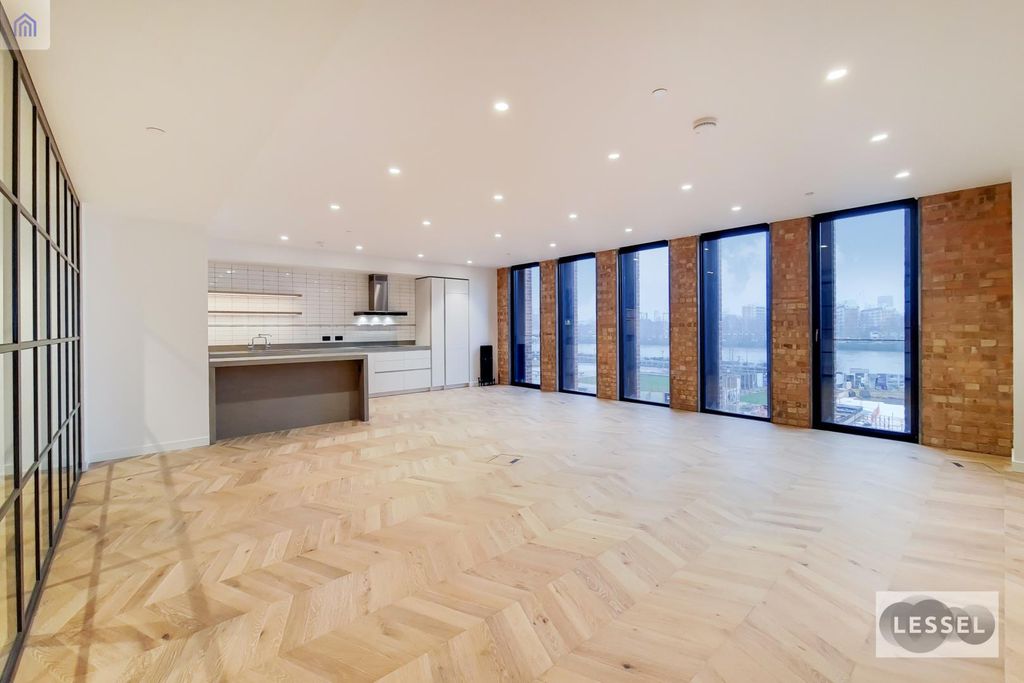 Property photo 2 of 14 4_Kitchen-Reception-3.Jpg