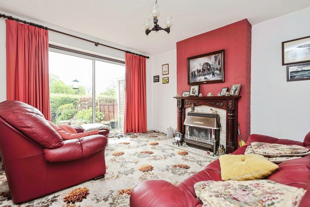 Property photo 3 of 20 Pbox-Img.Jpg