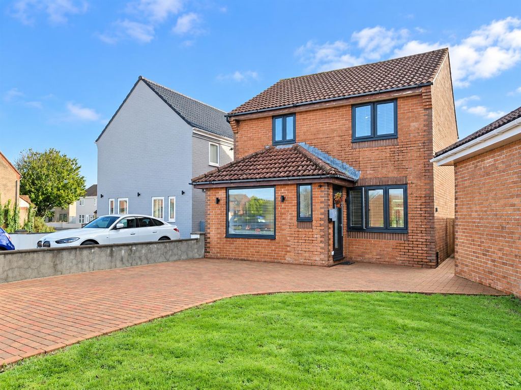 Property photo 1 of 17 A6983F32-805E-4Bce-A046-248357882327.Png