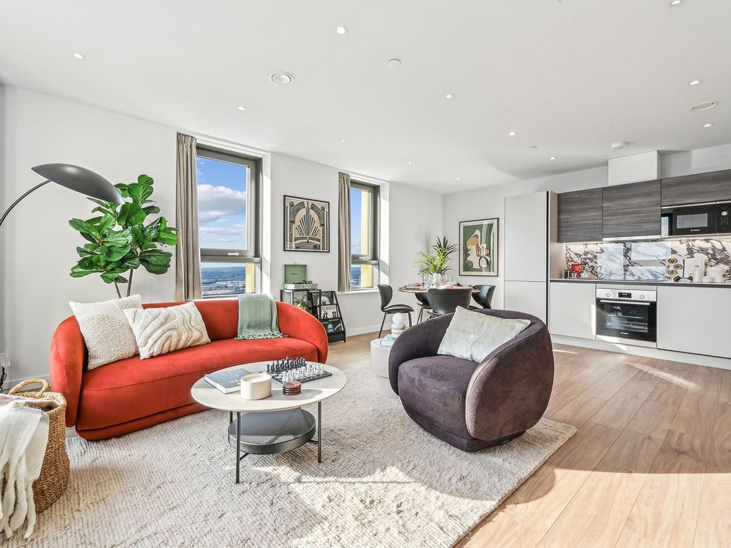 Property photo 1 of 19 Picture No. 01