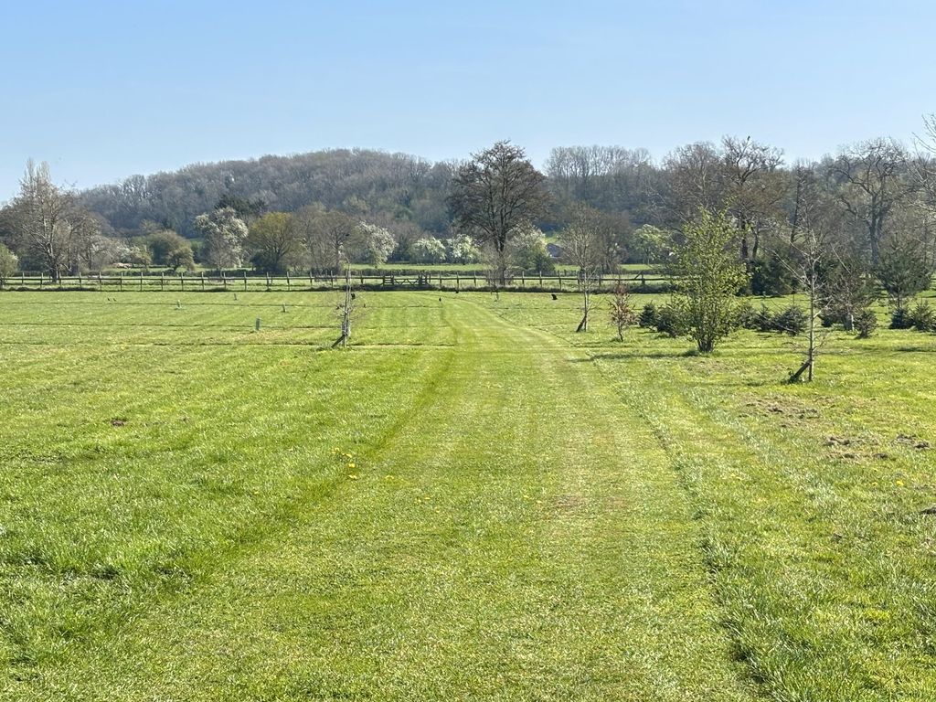 Property photo 3 of 36