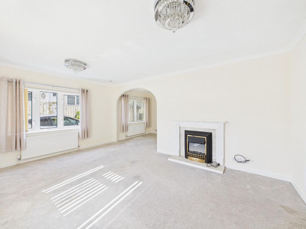 Property photo 3 of 8 Cam04899G0-Pr0195-Still004.Jpg