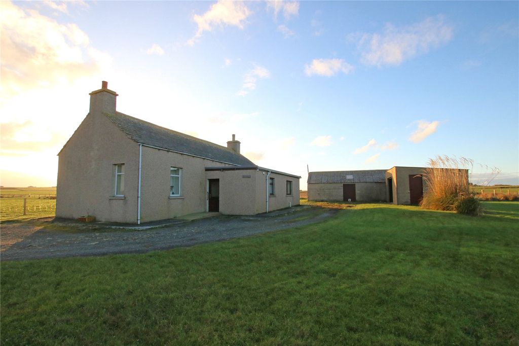 Property photo 3 of 24 Outside