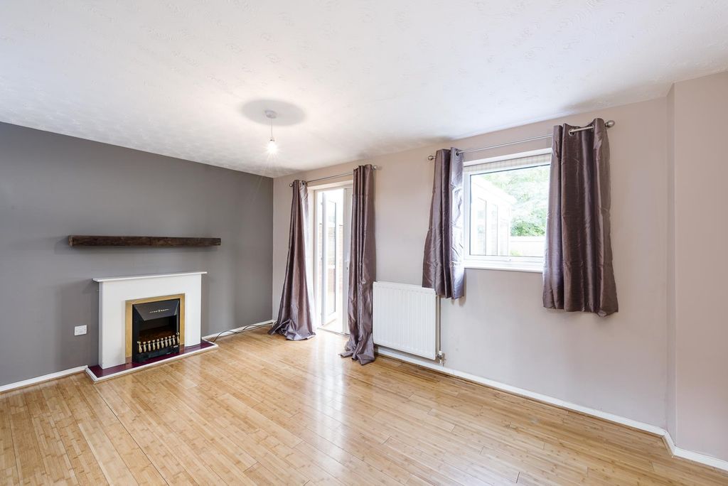 Property photo 2 of 7 Property Photo