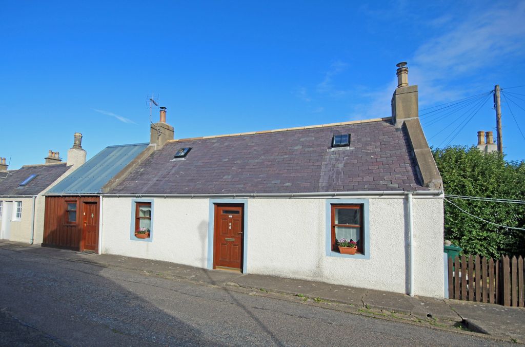Property photo 1 of 24