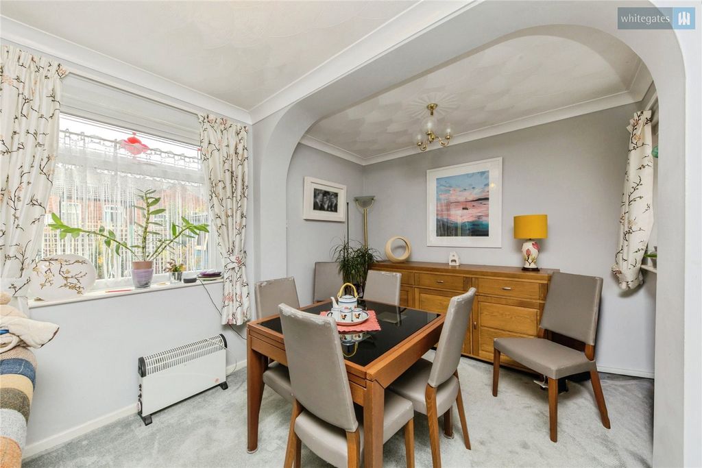 Property photo 3 of 15 Picture No. 04