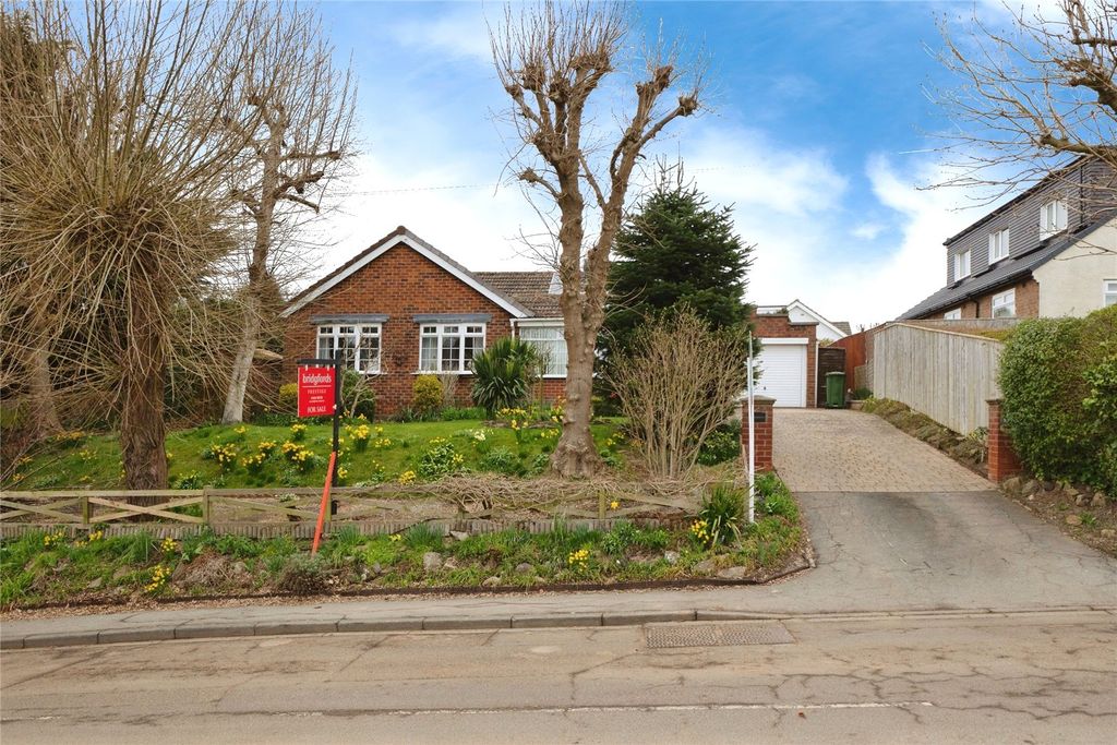Property photo 1 of 18 Picture No. 14