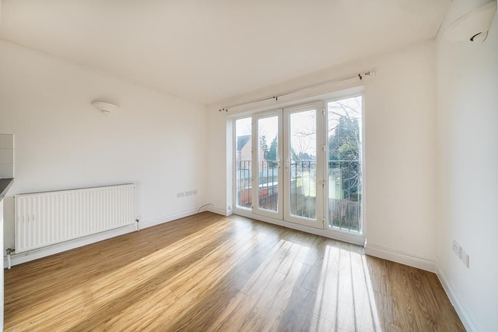 Property photo 3 of 15 Reception/Kitchen