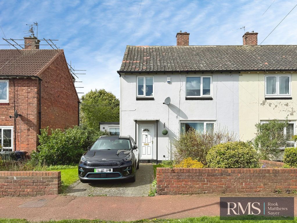 Property photo 1 of 10 Photo 8