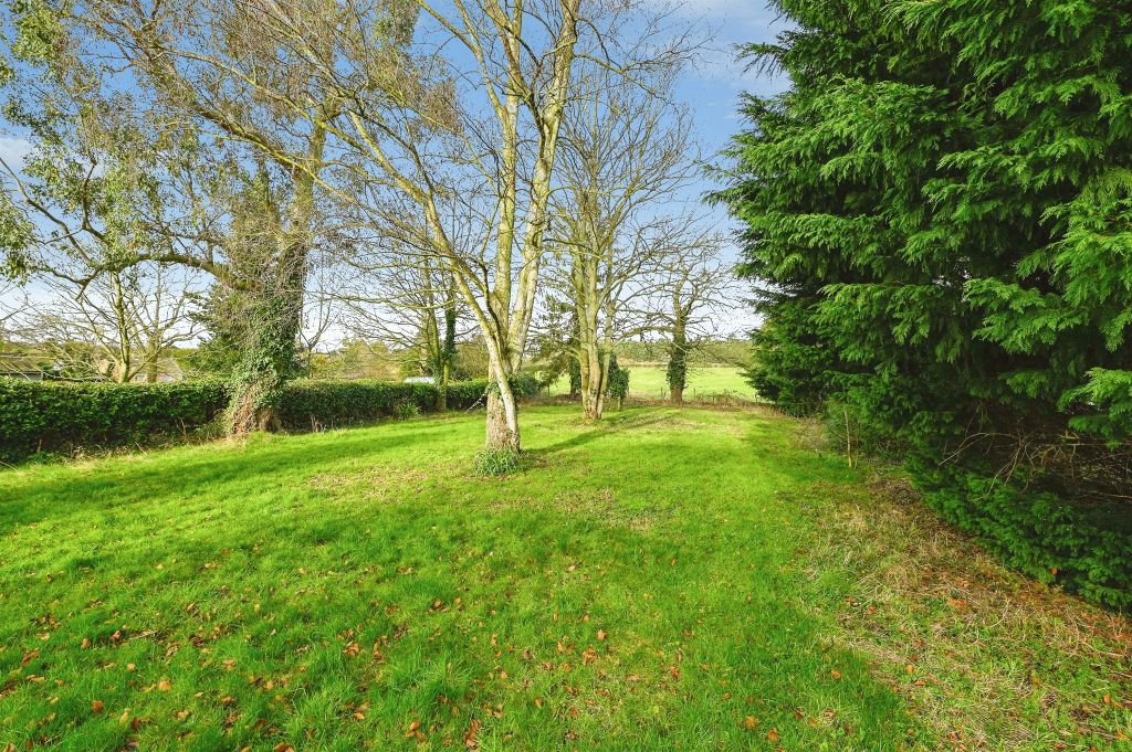 Property photo 3 of 29