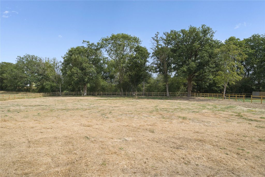 Property photo 2 of 45 Picture No. 35
