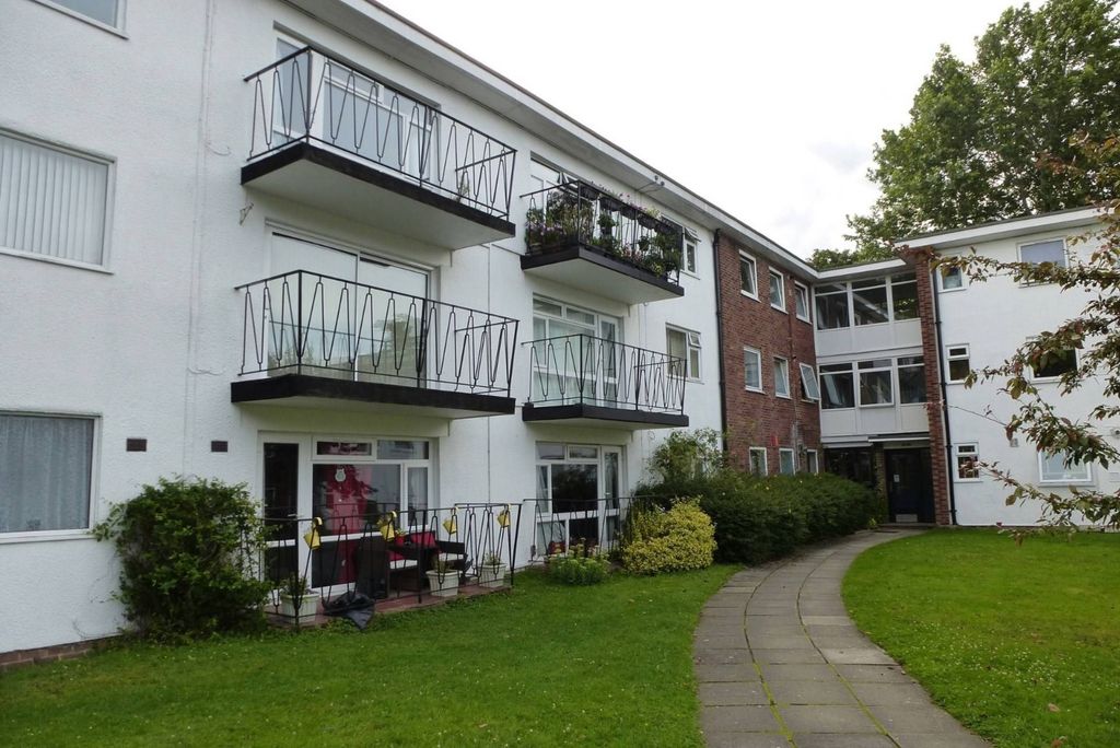 Property photo 1 of 11 5303740