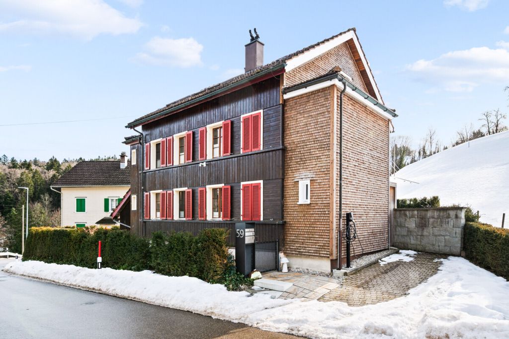 Property photo 1 of 12