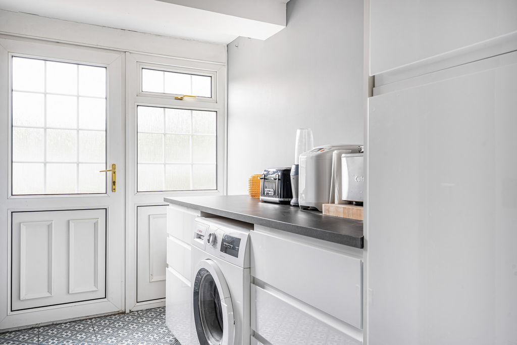 Additional image 18 of 5 bed detached house for saleFoxhall Road, Didcot OX11