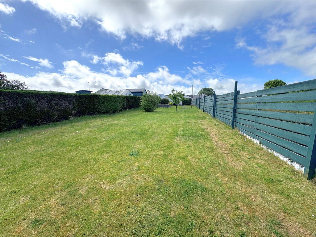 Property photo 2 of 22 Picture No. 20
