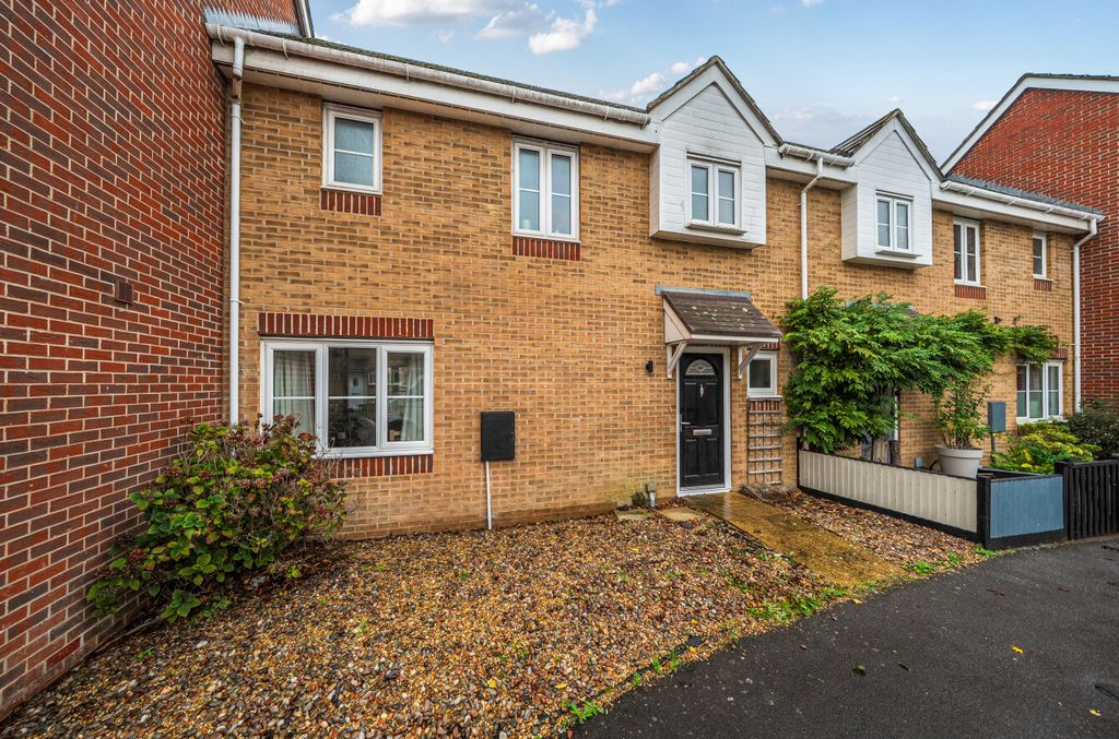 Property photo 1 of 14 1535624-39-6Acdfe...