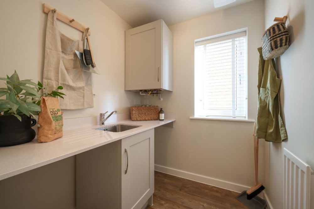 Property photo 3 of 6 Rowden Winkfield Utility