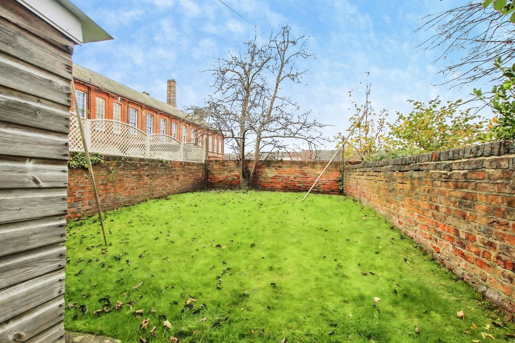 Property photo 3 of 13 Pbox-Img.Jpg