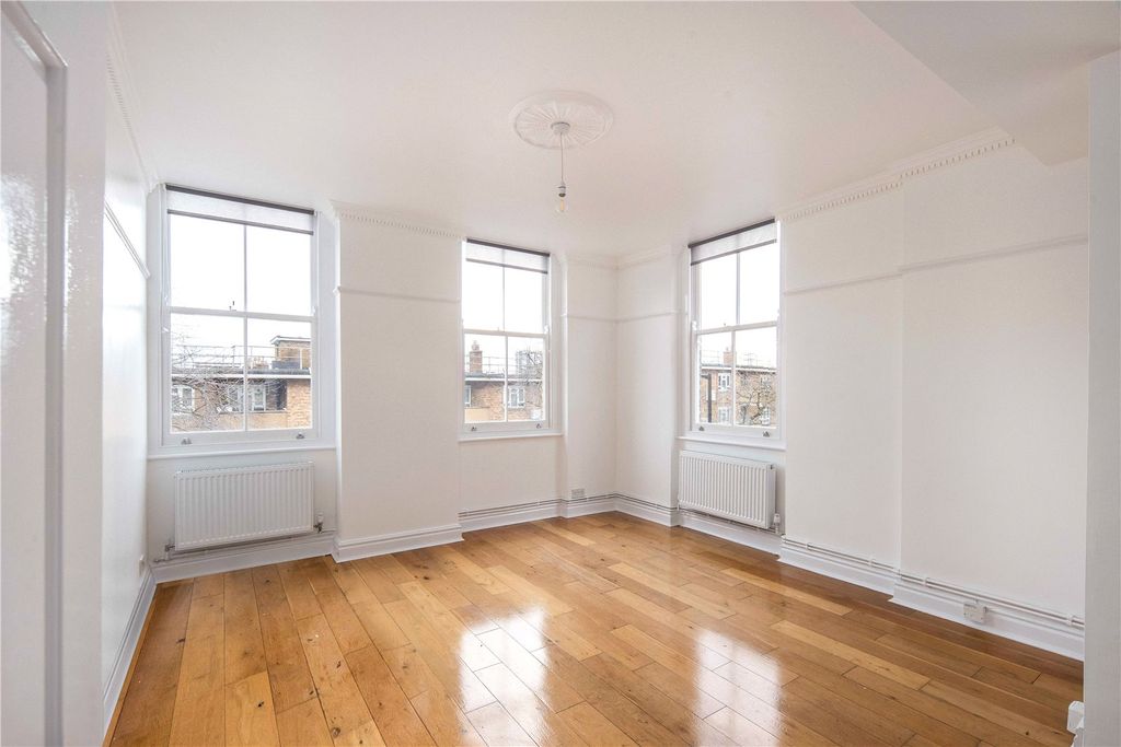 Property photo 2 of 8 Living Room